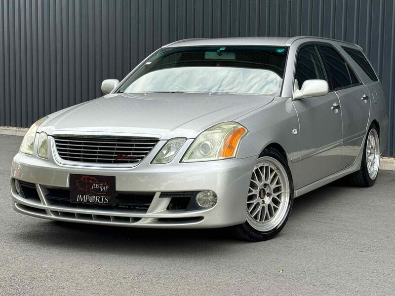 TOYOTA MARK II