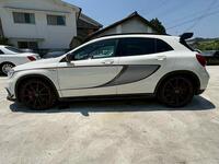 MERCEDES-BENZ GLA CLASS