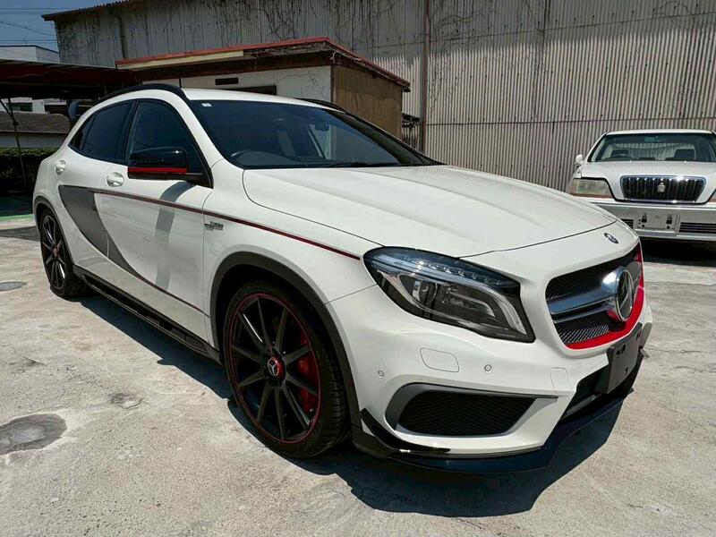 MERCEDES-BENZ GLA CLASS