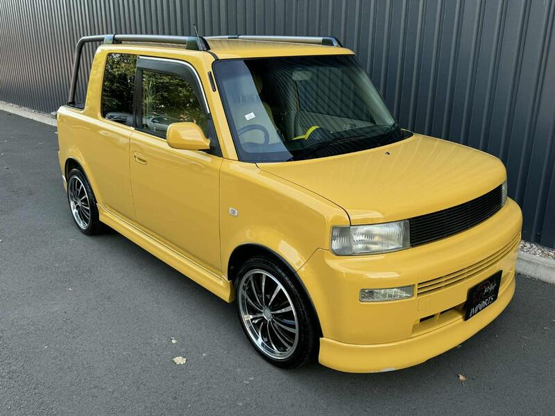 TOYOTA BB
