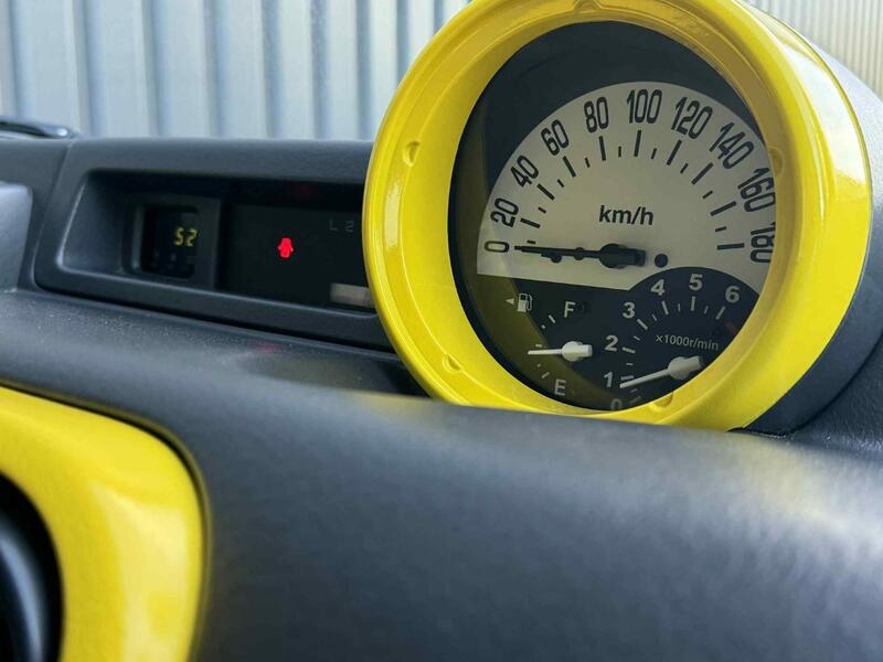 TOYOTA BB