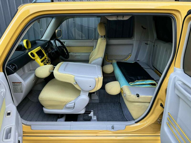 TOYOTA BB