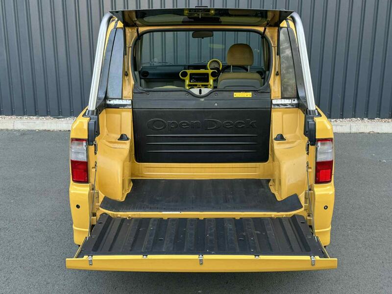 TOYOTA BB