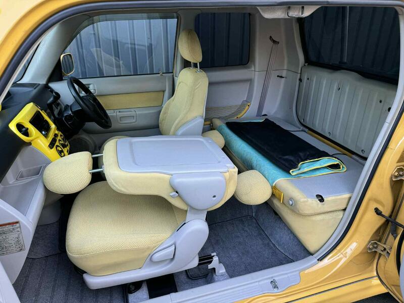 TOYOTA BB