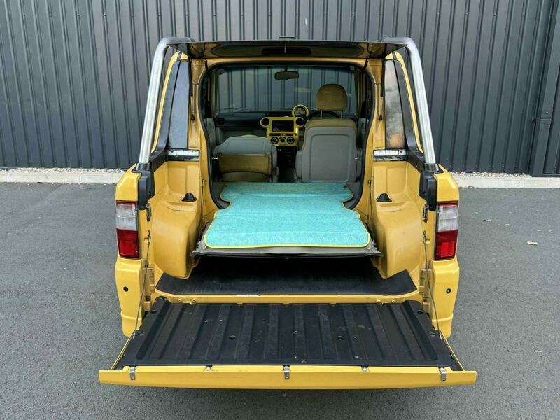 TOYOTA BB
