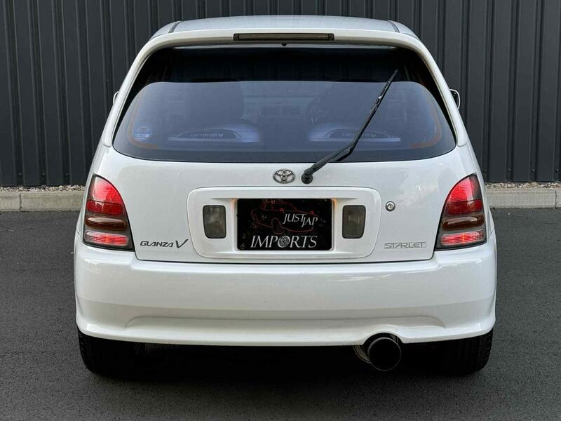 TOYOTA STARLET