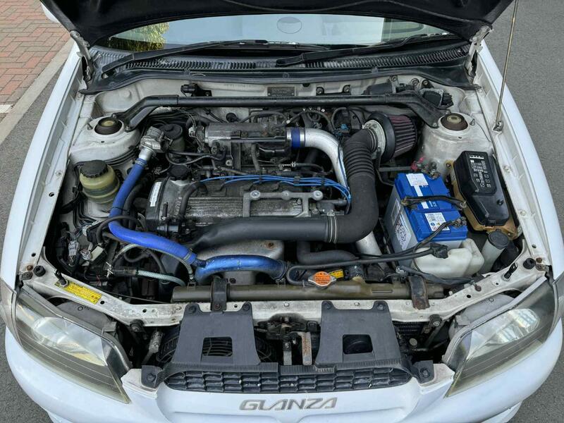 TOYOTA STARLET