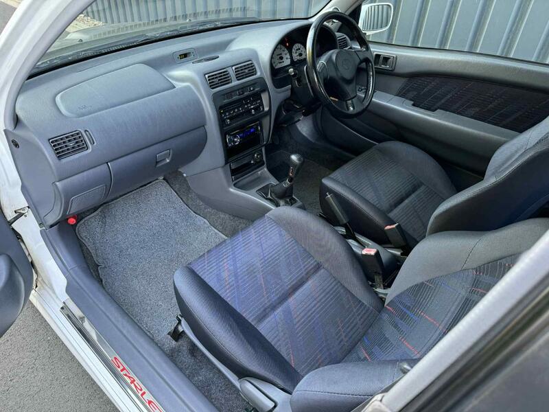 TOYOTA STARLET