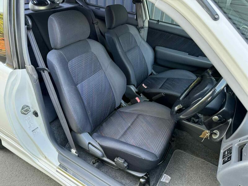 TOYOTA STARLET
