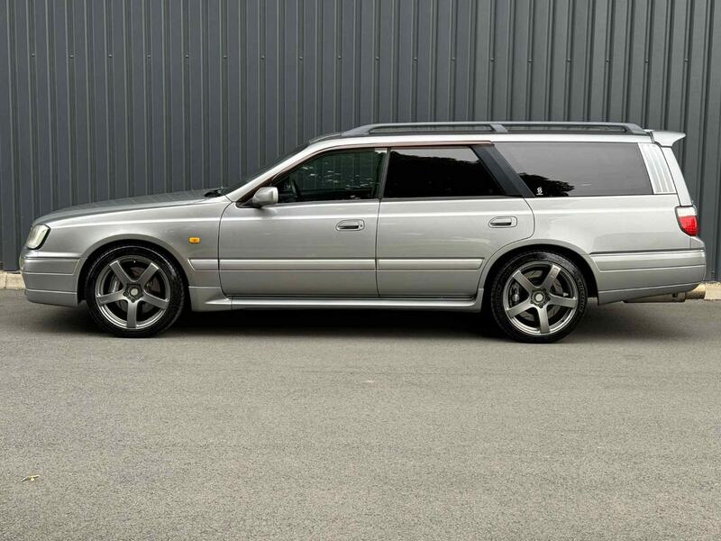 NISSAN STAGEA