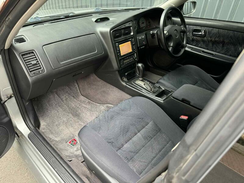 NISSAN STAGEA