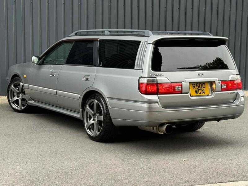 NISSAN STAGEA