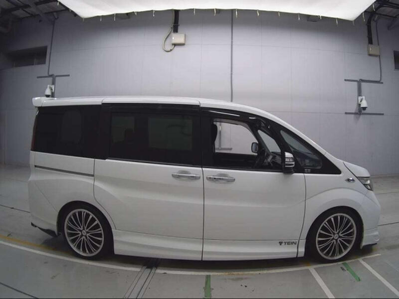 HONDA STEPWAGON