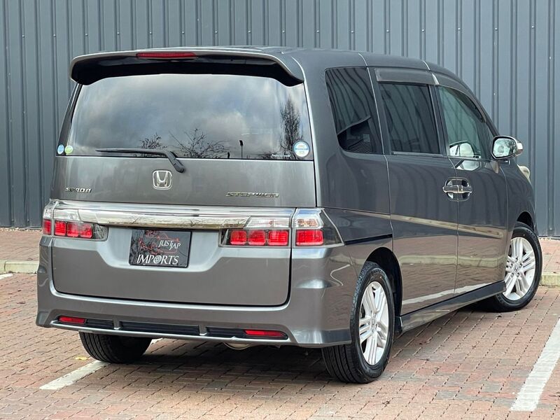 HONDA STEPWAGON
