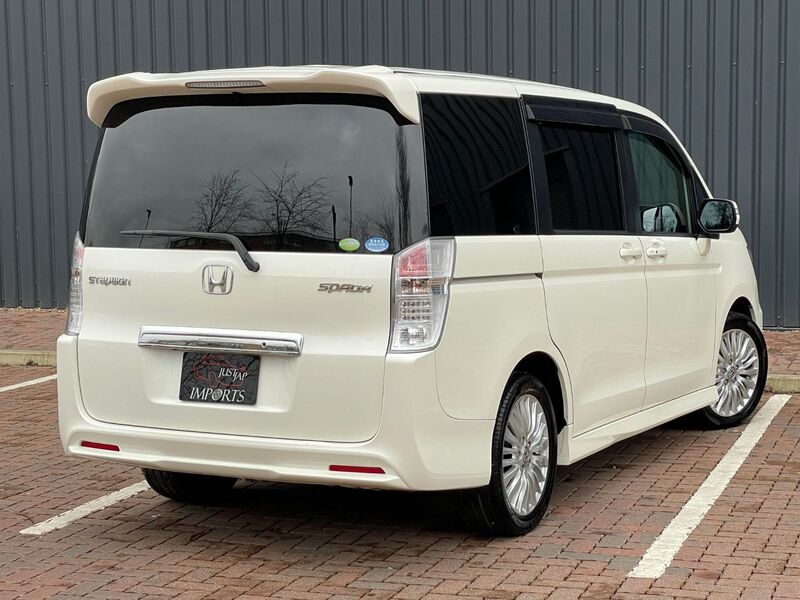 HONDA STEPWAGON