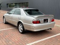 TOYOTA CHASER