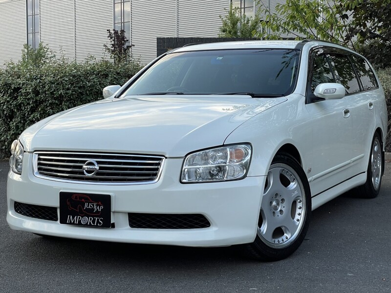 NISSAN STAGEA