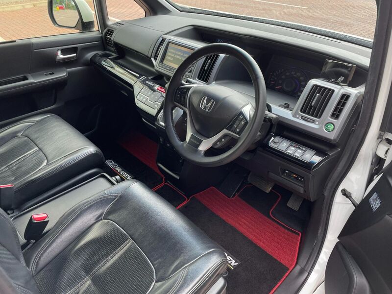 HONDA STEPWAGON
