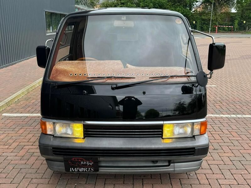 NISSAN HOMY