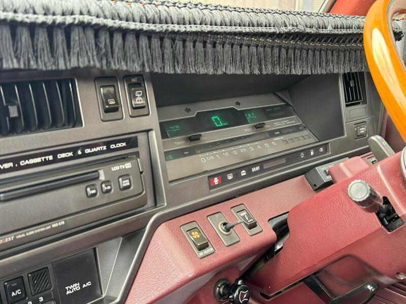 NISSAN HOMY