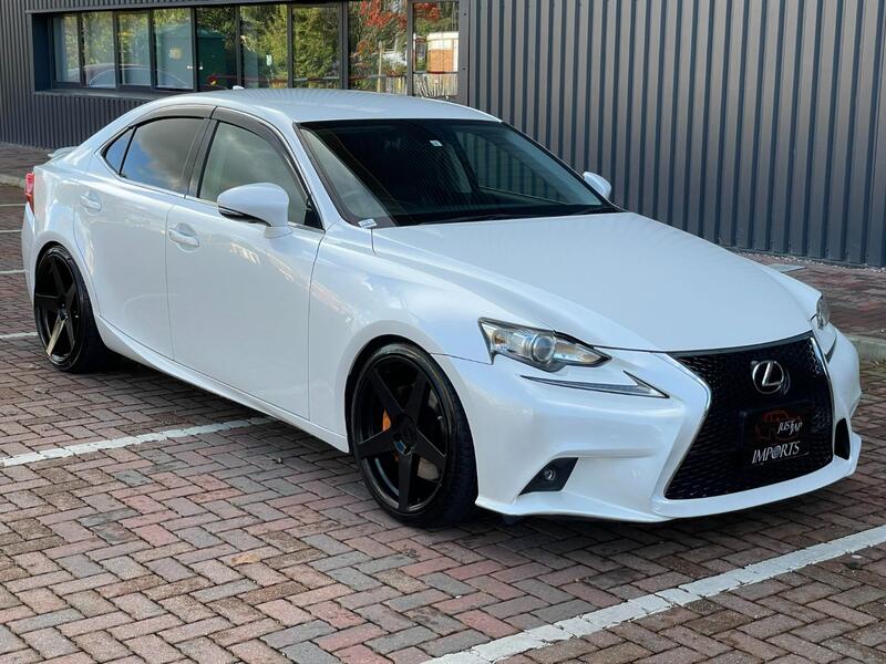 LEXUS IS