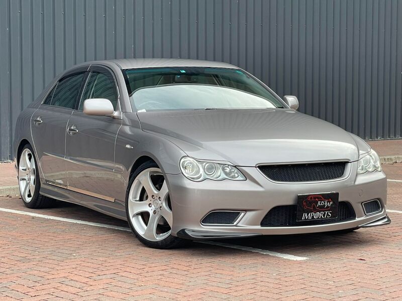 TOYOTA MARK X