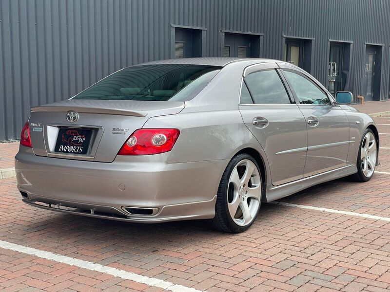 TOYOTA MARK X