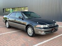 TOYOTA MARK II