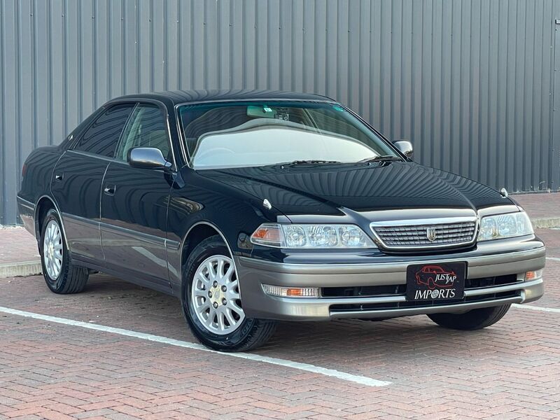TOYOTA MARK II