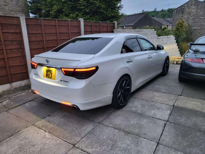 TOYOTA MARK X