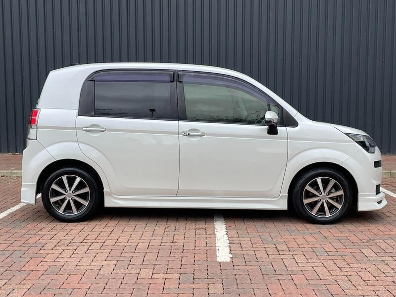 TOYOTA SPADE