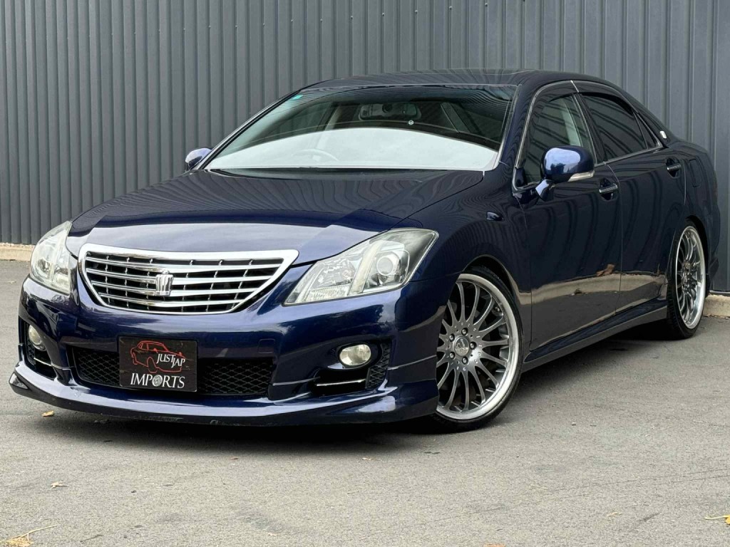 2008 Toyota CROWN