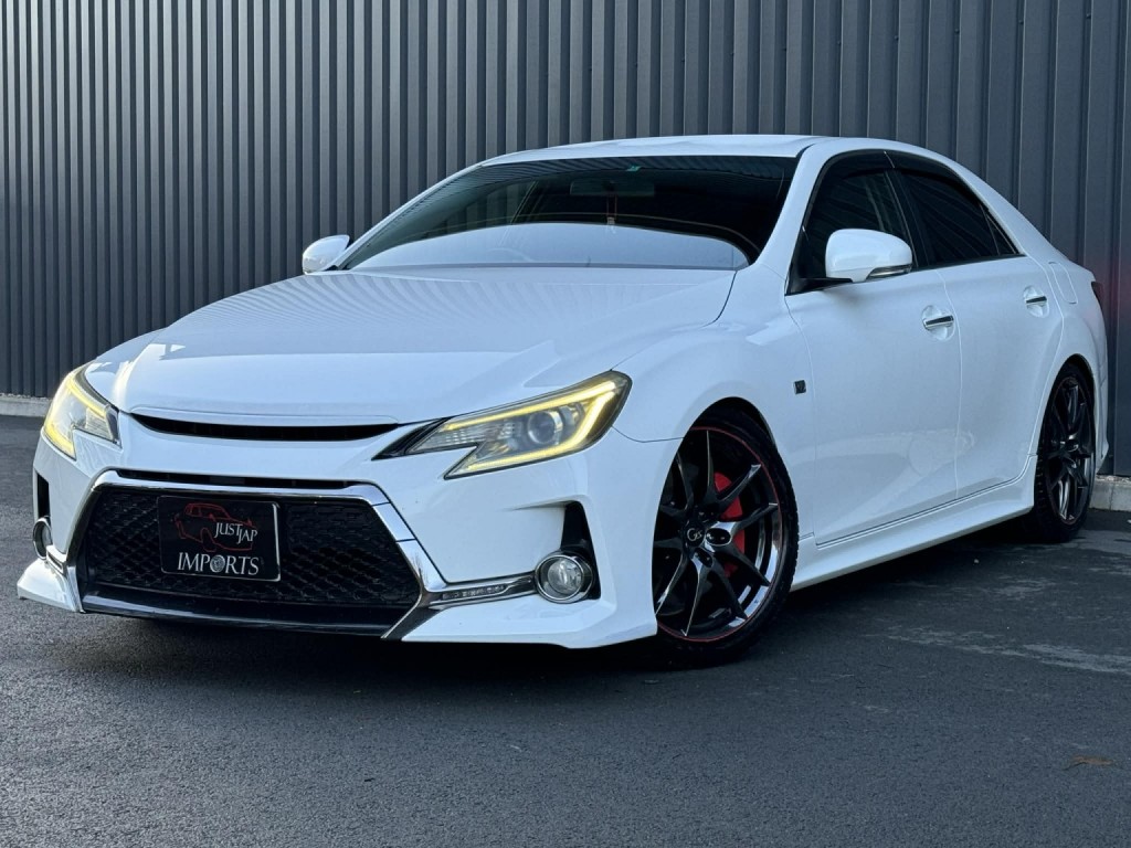2013 Toyota MARK X