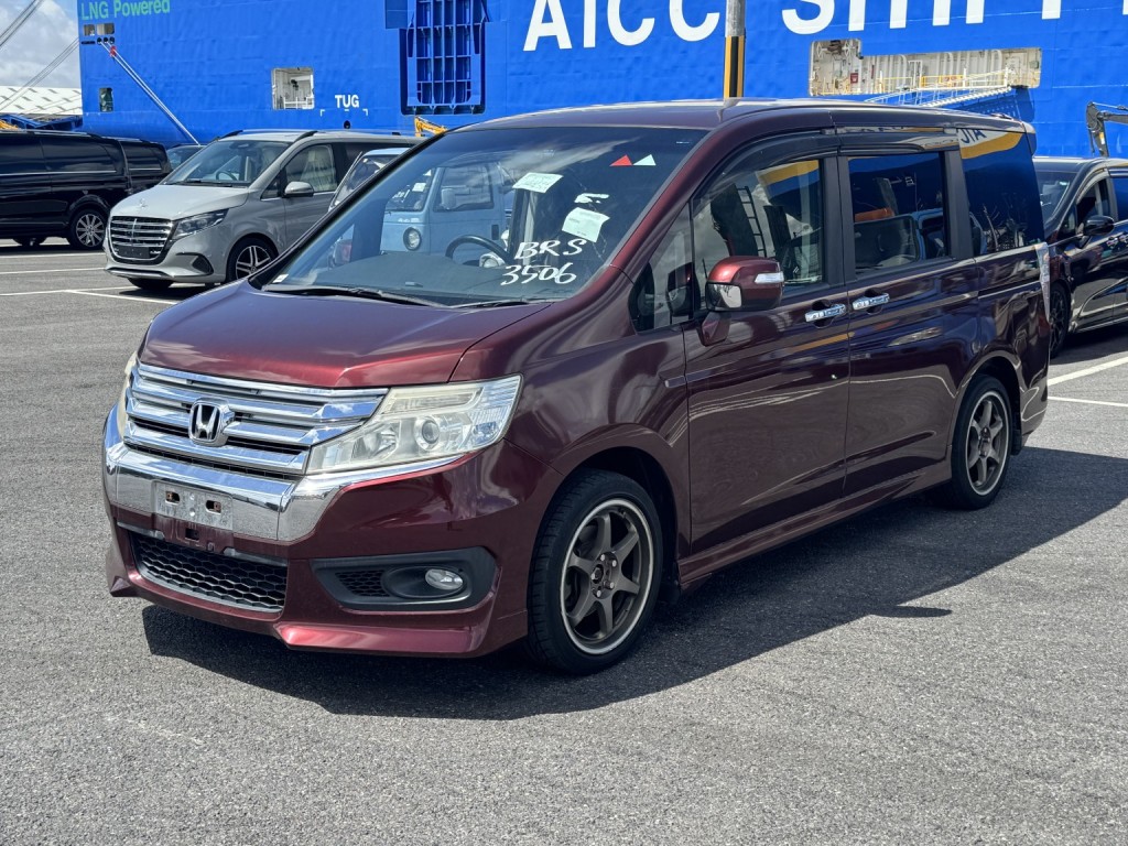 2013 Honda Stepwagon