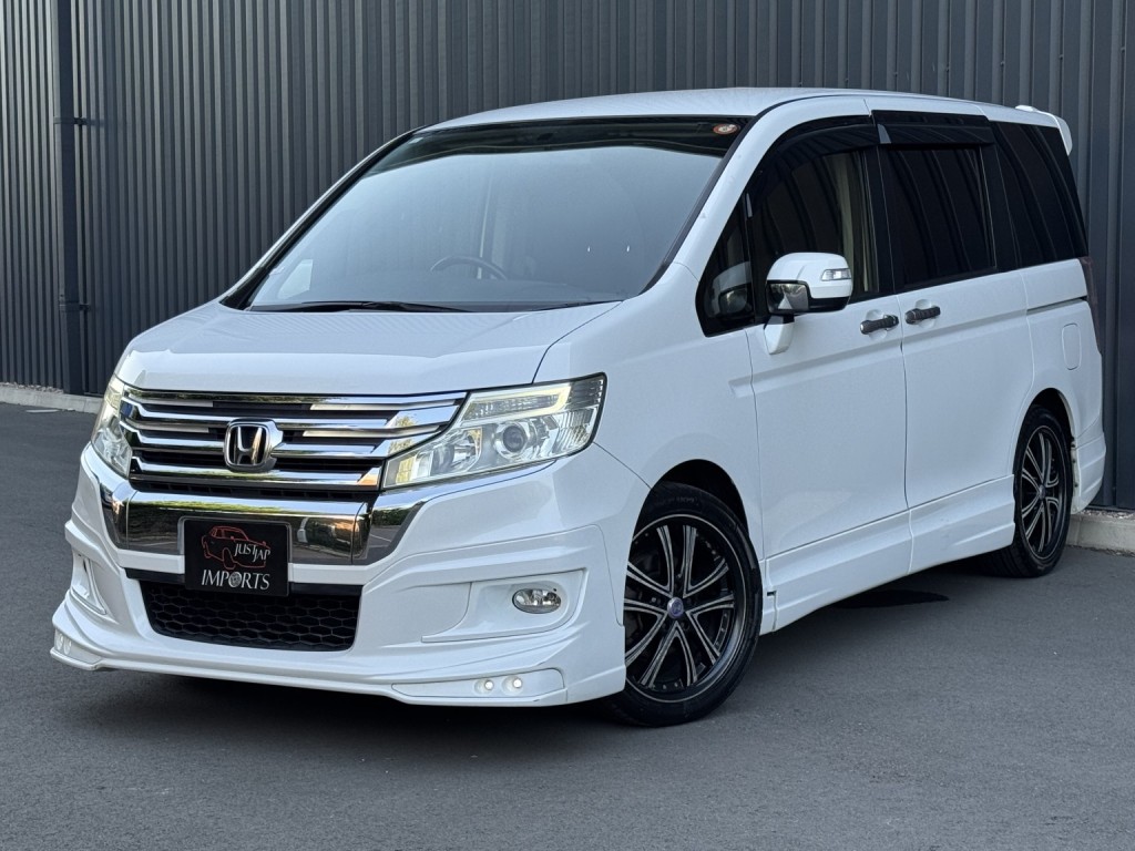 2015 Honda Stepwagon